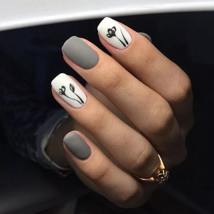 Крутой маникюр на короткие ногти Nails in white gel: A range of ideas to adopt a very chic winter nail art - Wome