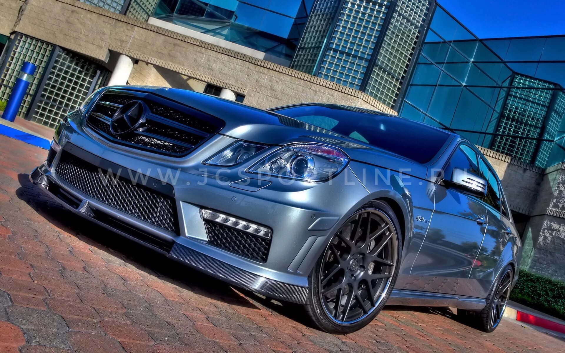 Крутой тюнинг мерседес Mercedes E63 AMG w212 - карбоновый сплиттер Vorsteiner - JCsportline на DRIVE2