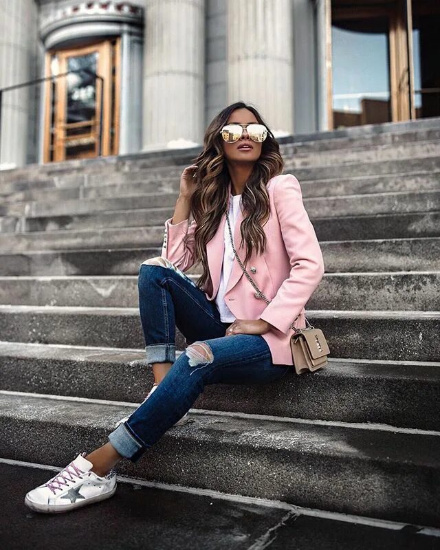 Крутой женский стиль Just over here waiting on spring. Loving these spring exclusives from @intermixo