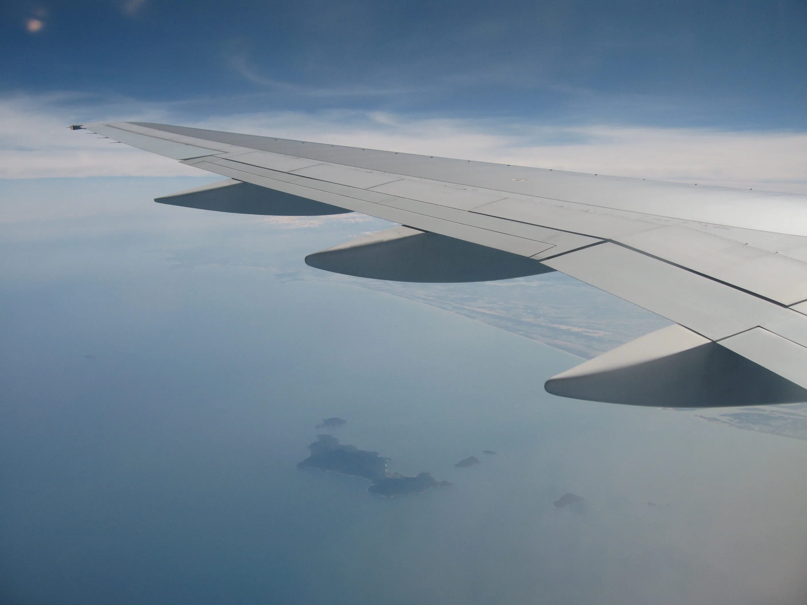 Крыло самолета фото Free Images : horizon, wing, sky, airplane, plane, reflection, vehicle, airline,
