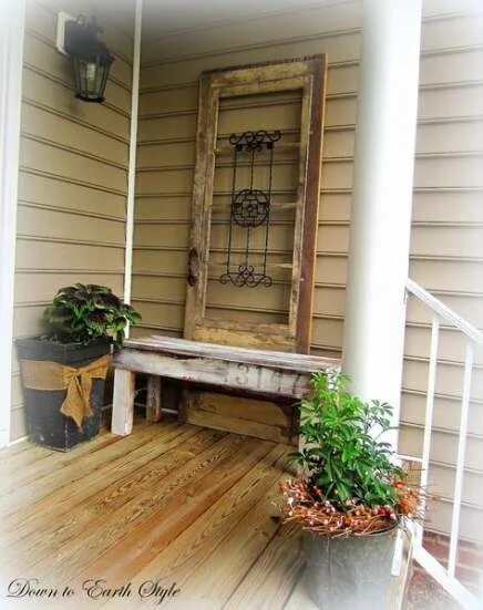 Крыльцо в деревенском доме варианты 47 Ideas things to do with old door front porches #door Out door Doors, Front po