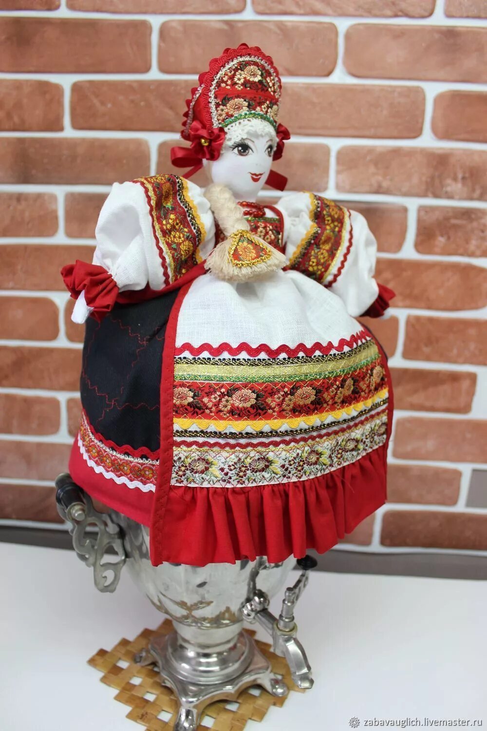 Кукла на самовар своими руками выкройки фото Кукла-грелка на чайник в интернет-магазине Ярмарка Мастеров по цене 1500 ₽ - EW0