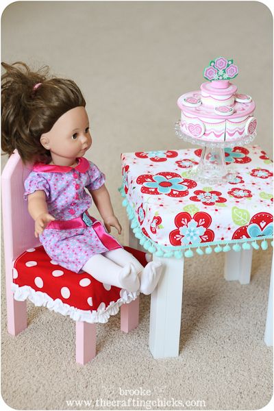 Кукла на столе фото doll table & chairs-12 Doll furniture tutorial, American girl patterns, Crafts c