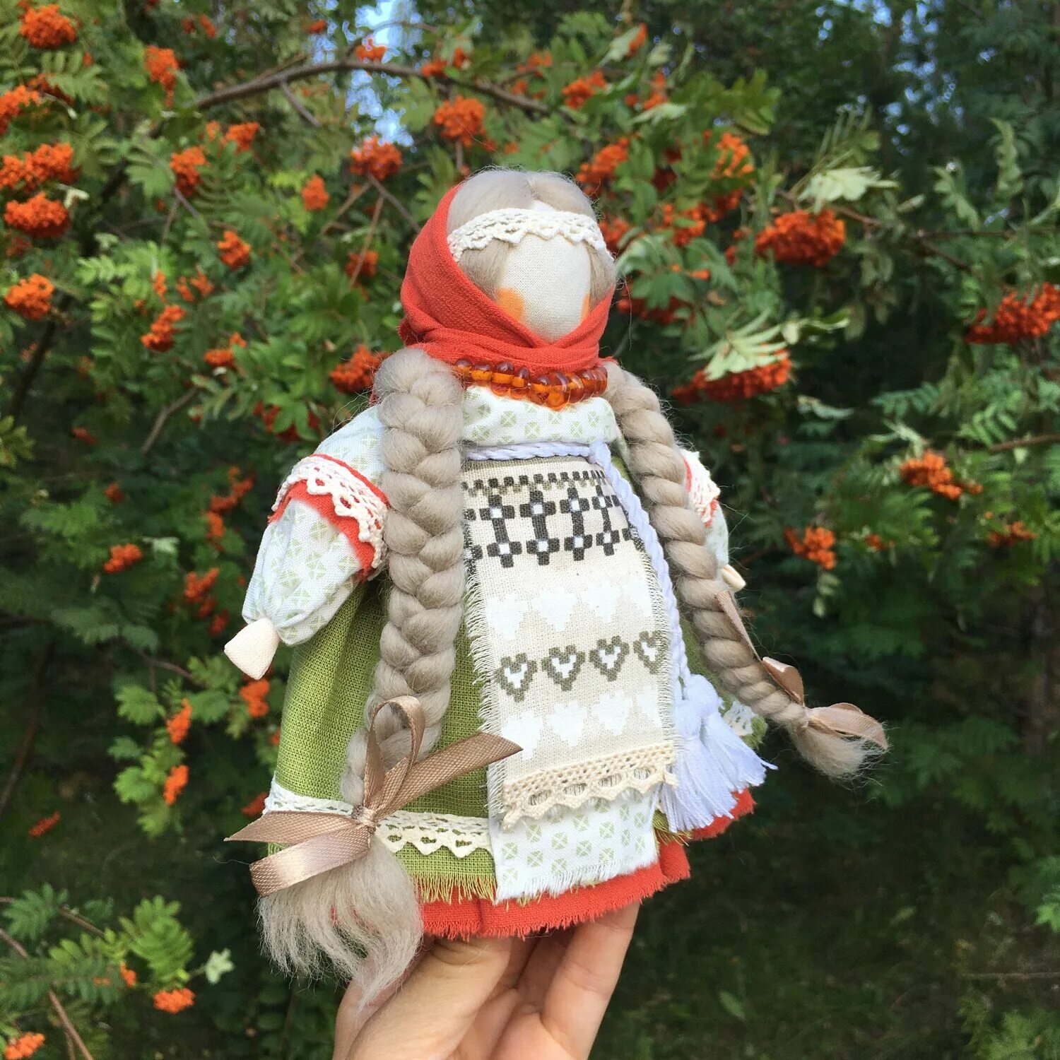 Кукла рябинка фото ЖЕНСКИЙ ОБЕРЕГ обережная кукла Рябина, Рябинка, Рябинушка в интернет-магазине Яр