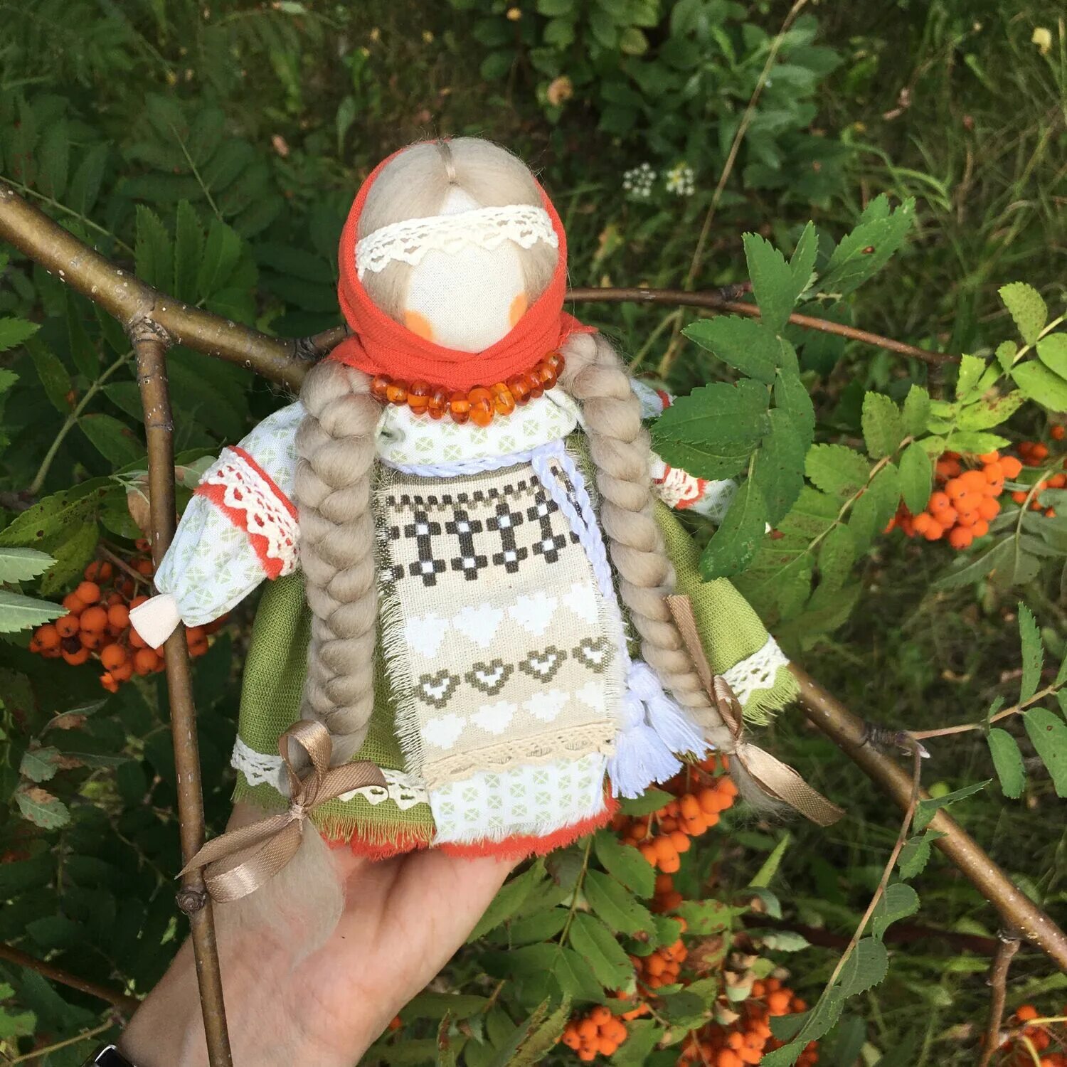 Кукла рябинка фото ЖЕНСКИЙ ОБЕРЕГ обережная кукла Рябина, Рябинка, Рябинушка в интернет-магазине Яр