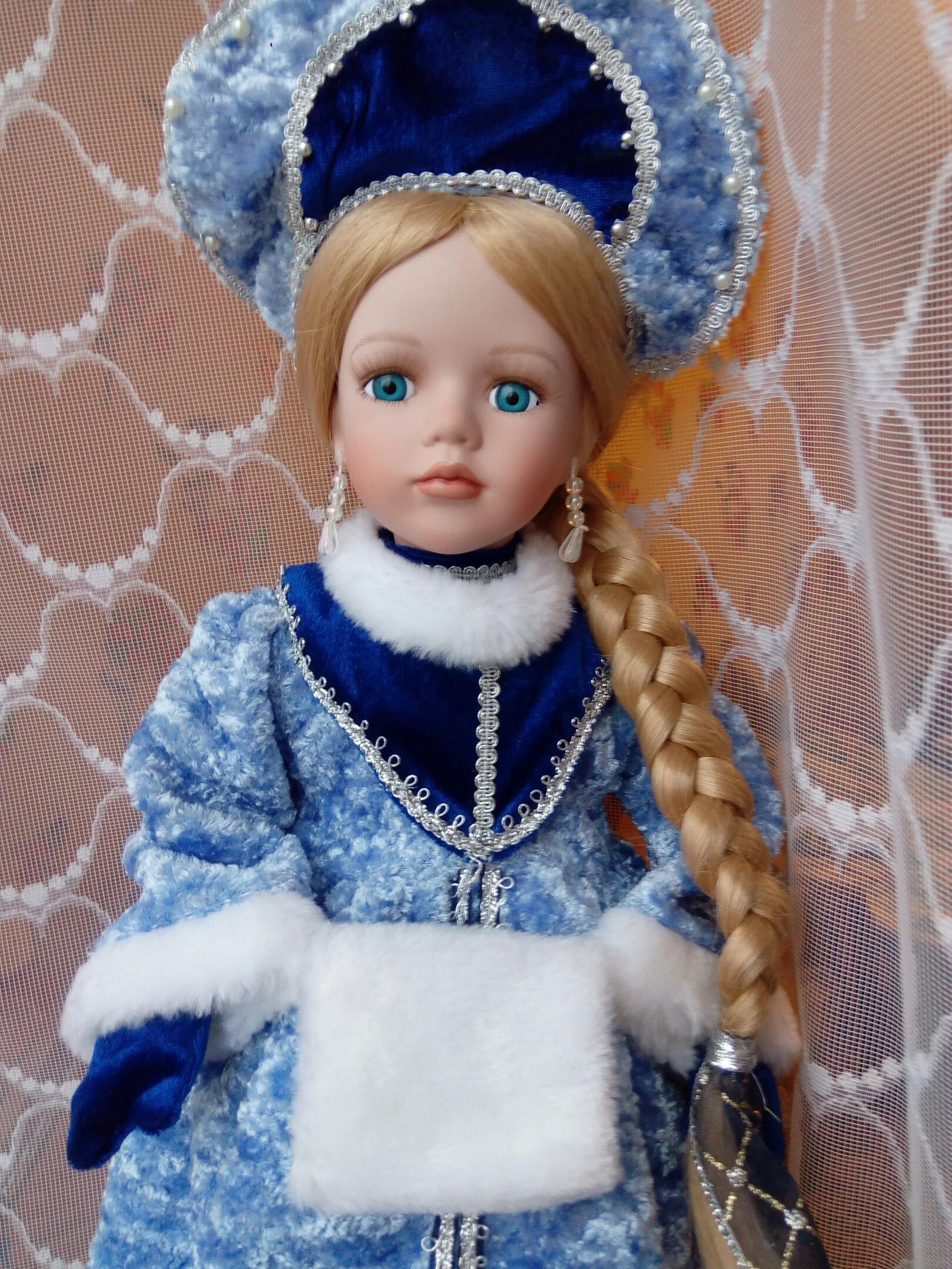 Кукла снегурочка фото Снегурочка красавица готовится к Новому Году - Куклы Remeco Collection, Ремеко К