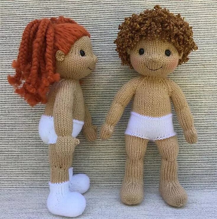 Кукла спицами фото Play Pal Dolls Knitting pattern by Rainebo LoveCrafts Knitted doll patterns, Kni