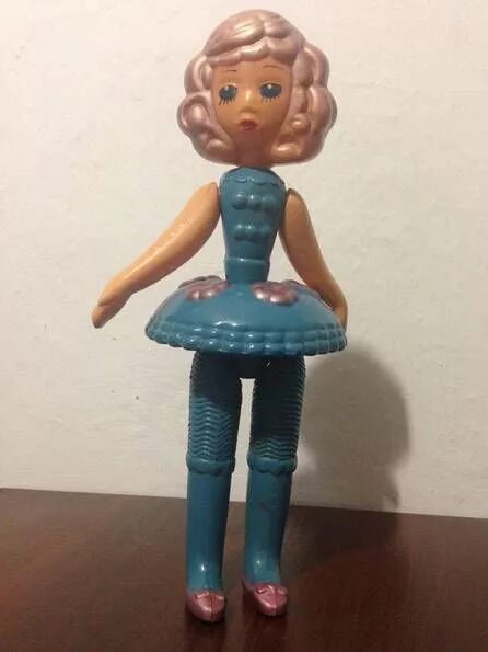Кукла топотушка ссср фото Кукла МАЛЬВИНА Целлулоид СССР Dolls, Toys, Disney