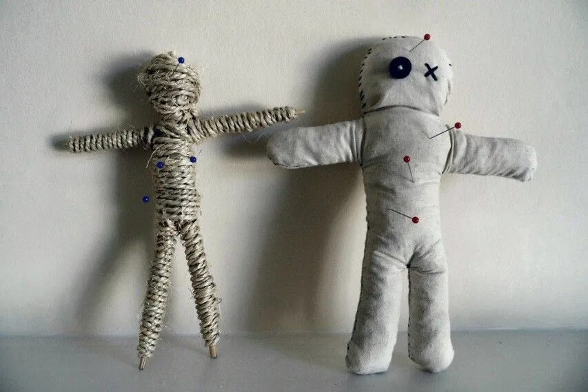 Кукла вуда фото 5 Extremely Powerful Voodoo Love Spells Power of Dolls Love spells, Crochet squa