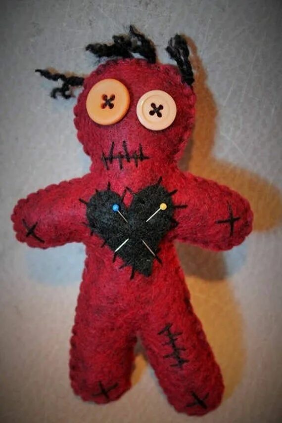Кукла вуду фото как сделать Voodoo Doll-handmade Felt Voo Doo Doll-rustic Red With Black Heart-boogie Man Do