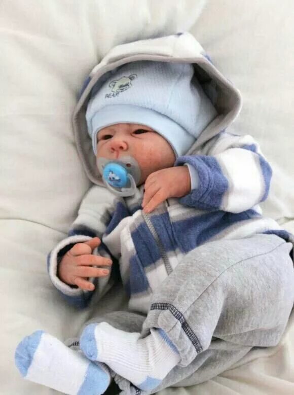 Куклы реборн фото младенцы девочки и мальчики This is Nathan Jr. Real baby dolls, Reborn baby dolls, Life like baby dolls