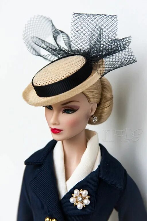 Куклы в красивых шляпах фото Posts about BFMC 2013 on Inside the Fashion Doll Studio Fashion dolls, Doll clot
