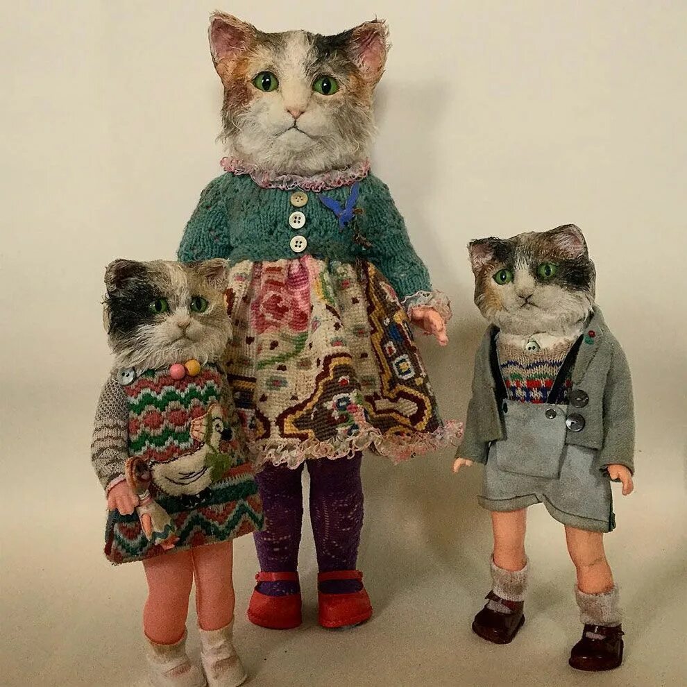 Куклы животных фото Toys In The Basement: Beautiful Creepy Dolls By Annie Montgomerie Animal dolls, 