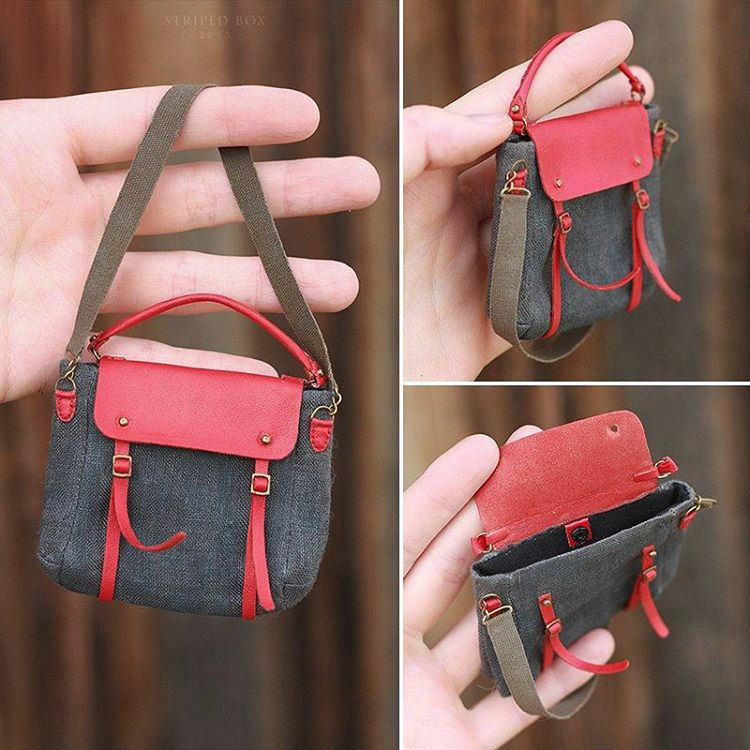 Кукольные сумочки 1/6 scale Bag for a doll. by striped-box on DeviantArt Barbie accessories, Doll 