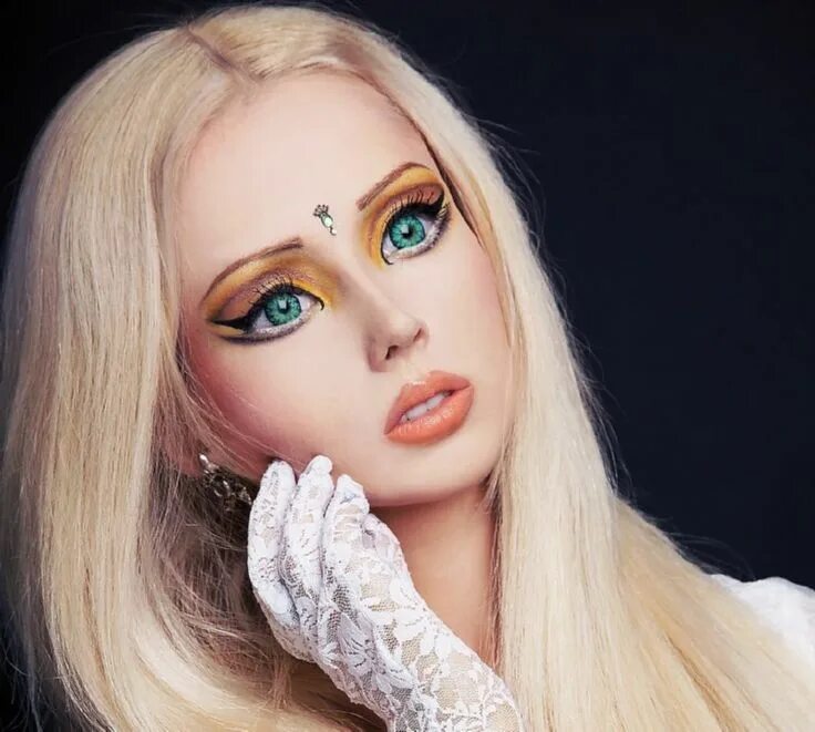 Кукольный макияж What are the features of fancy contact lenses"Optic Land ®" - Shop optics and co