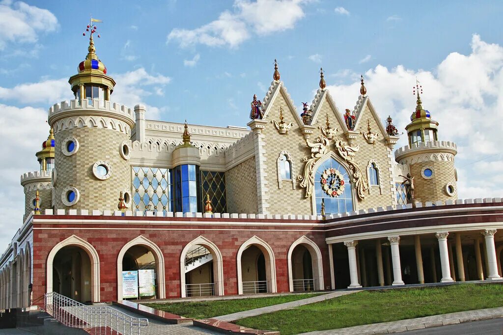 Кукольный театр казань фото Панорама: Татарский государственный театр кукол Экият, театр, Петербургская ул.,