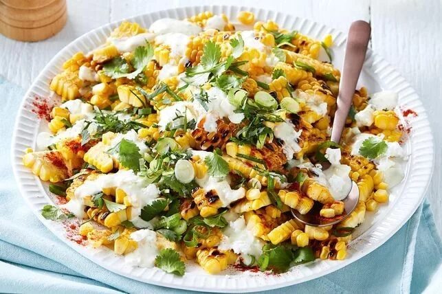 Кукуруза салаты рецепты с фото простые Curtis Stone’s charred corn salad with fetta-coriander crema Recipe Salad side d