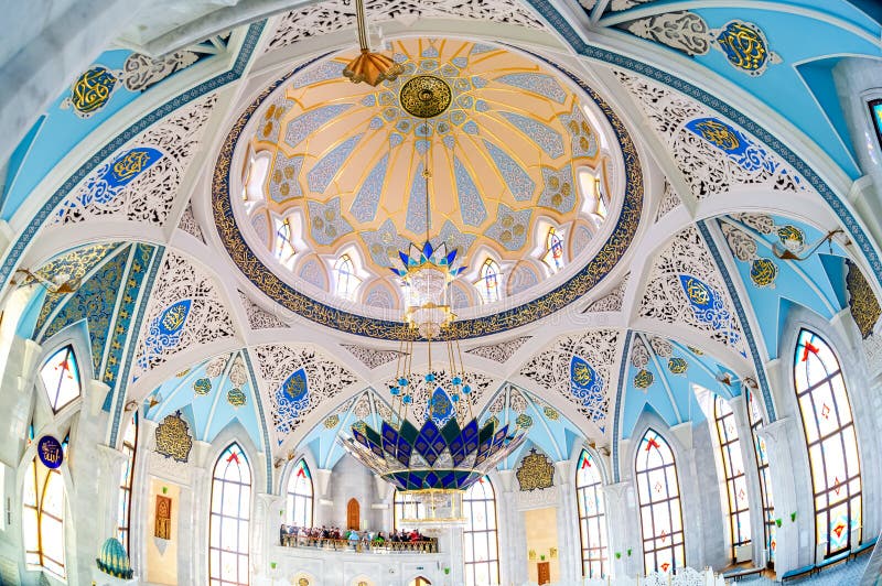 Кул шариф казань фото внутри Interior of Famous Kul Sharif Mosque Editorial Stock Photo - Image of architectu