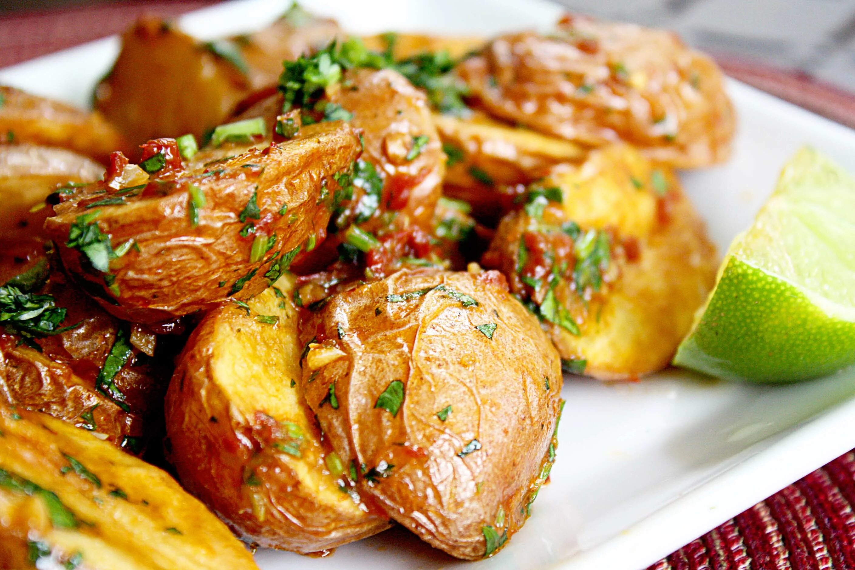 Кулинария рецепты с фото вторые блюда Печеная картошка в духовке - 8 вкусных рецептов запекания