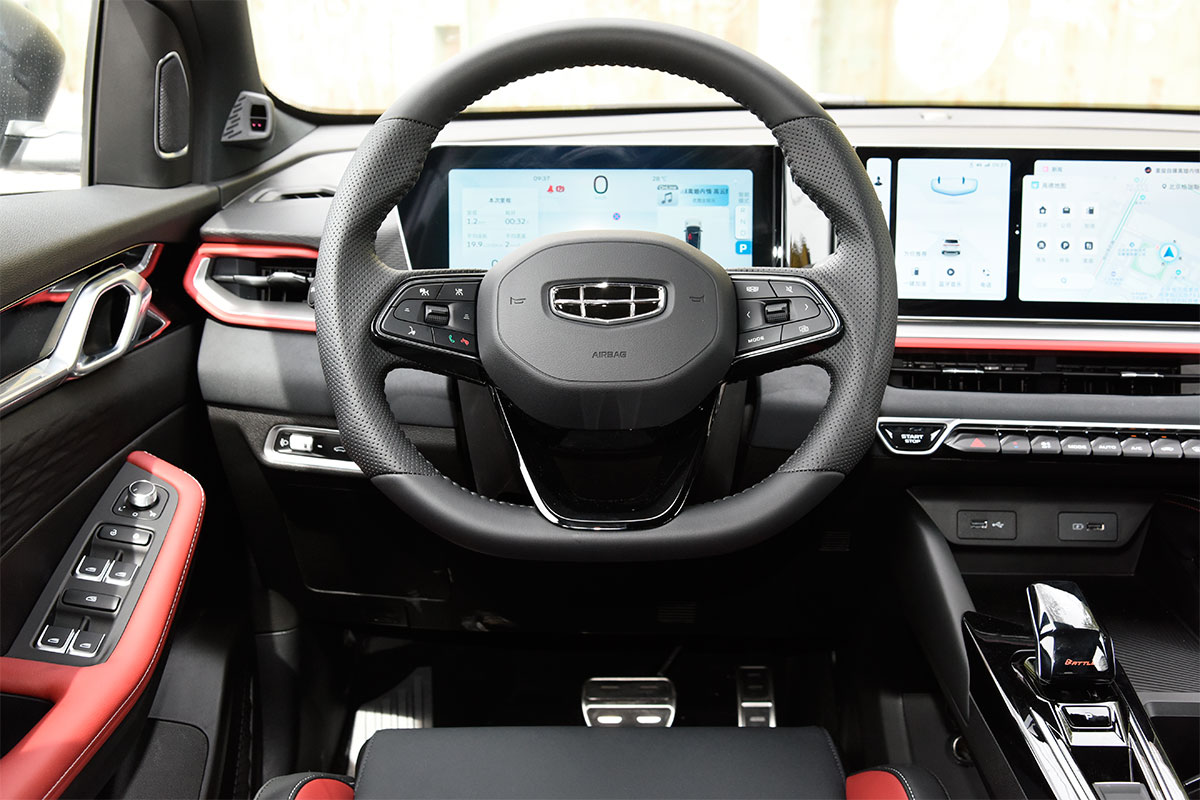 Кулрей 2024 фото салона Geely представила обновленный кроссовер Coolray :: Autonews