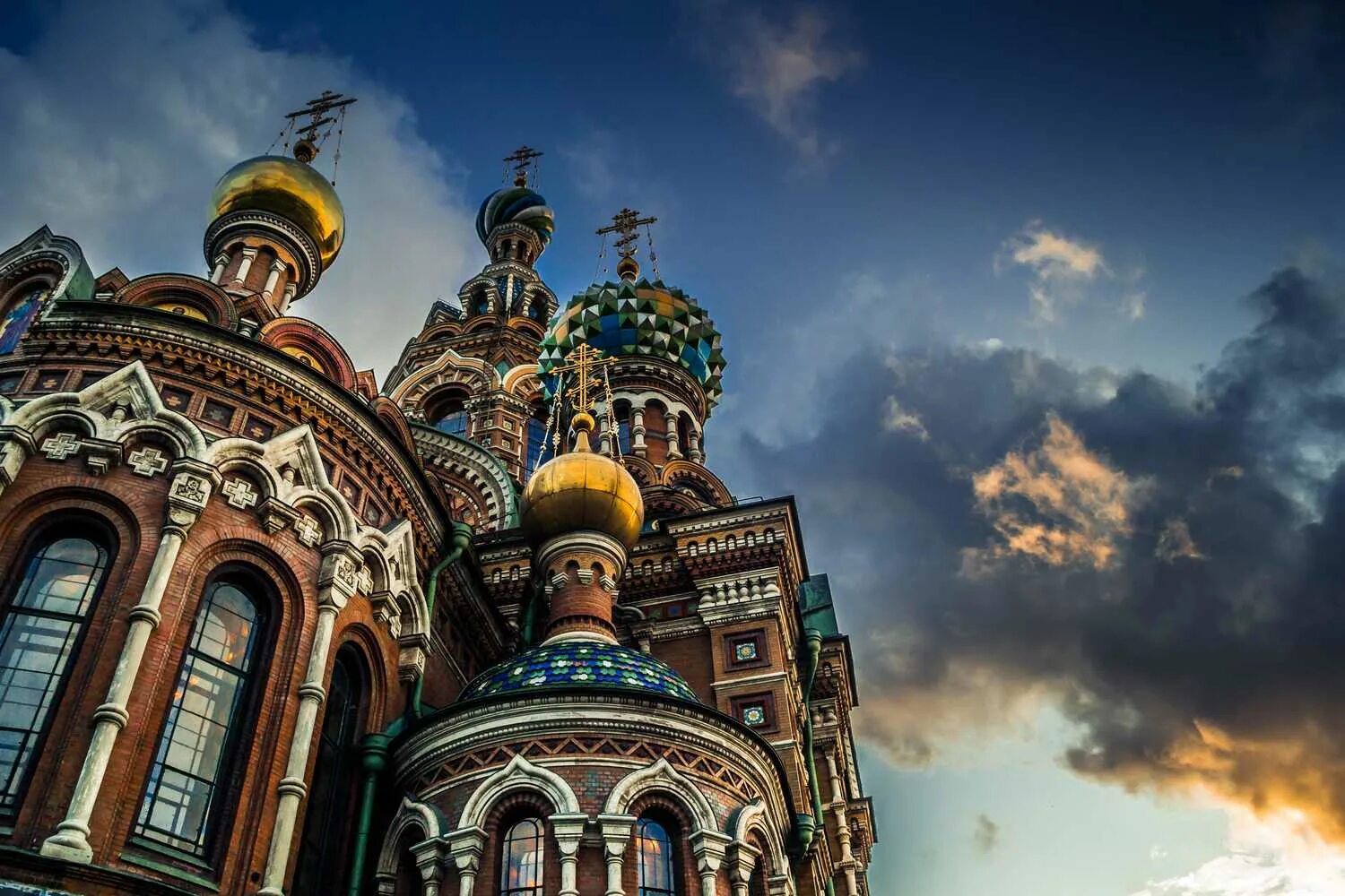 Культура россии фото для презентации The Color Red in Russian Culture