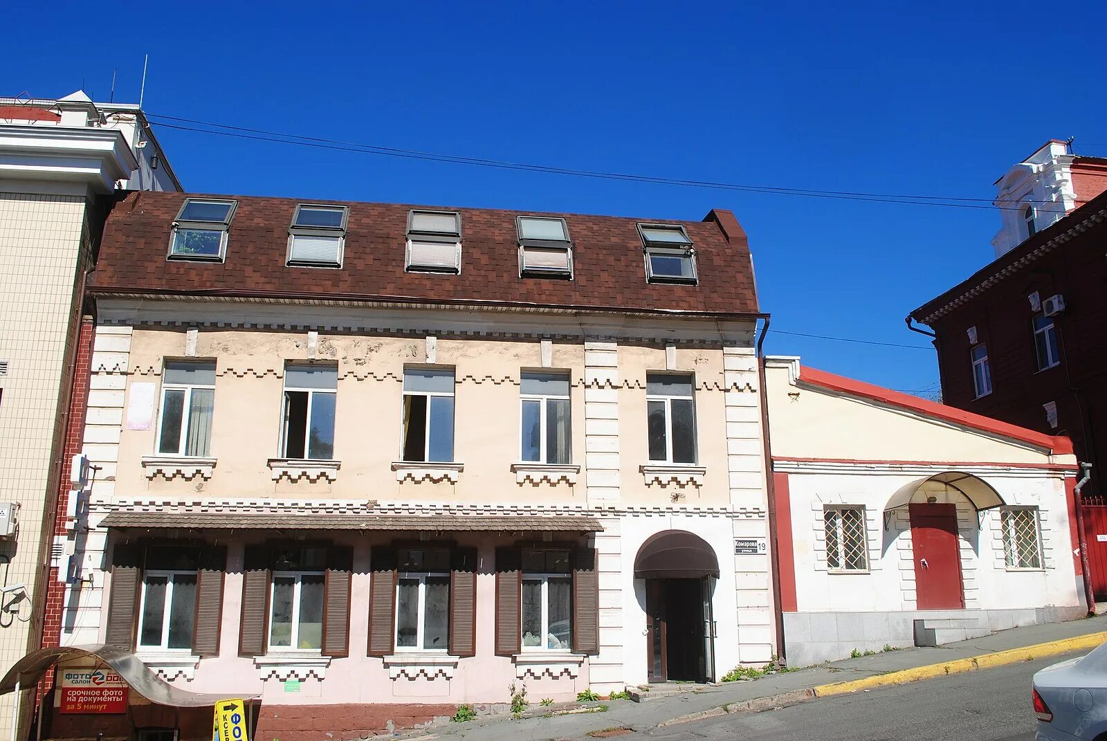 Культура ул прапорщика комарова 23а фото File:Прапорщика комарова 19-2.jpg - Wikimedia Commons