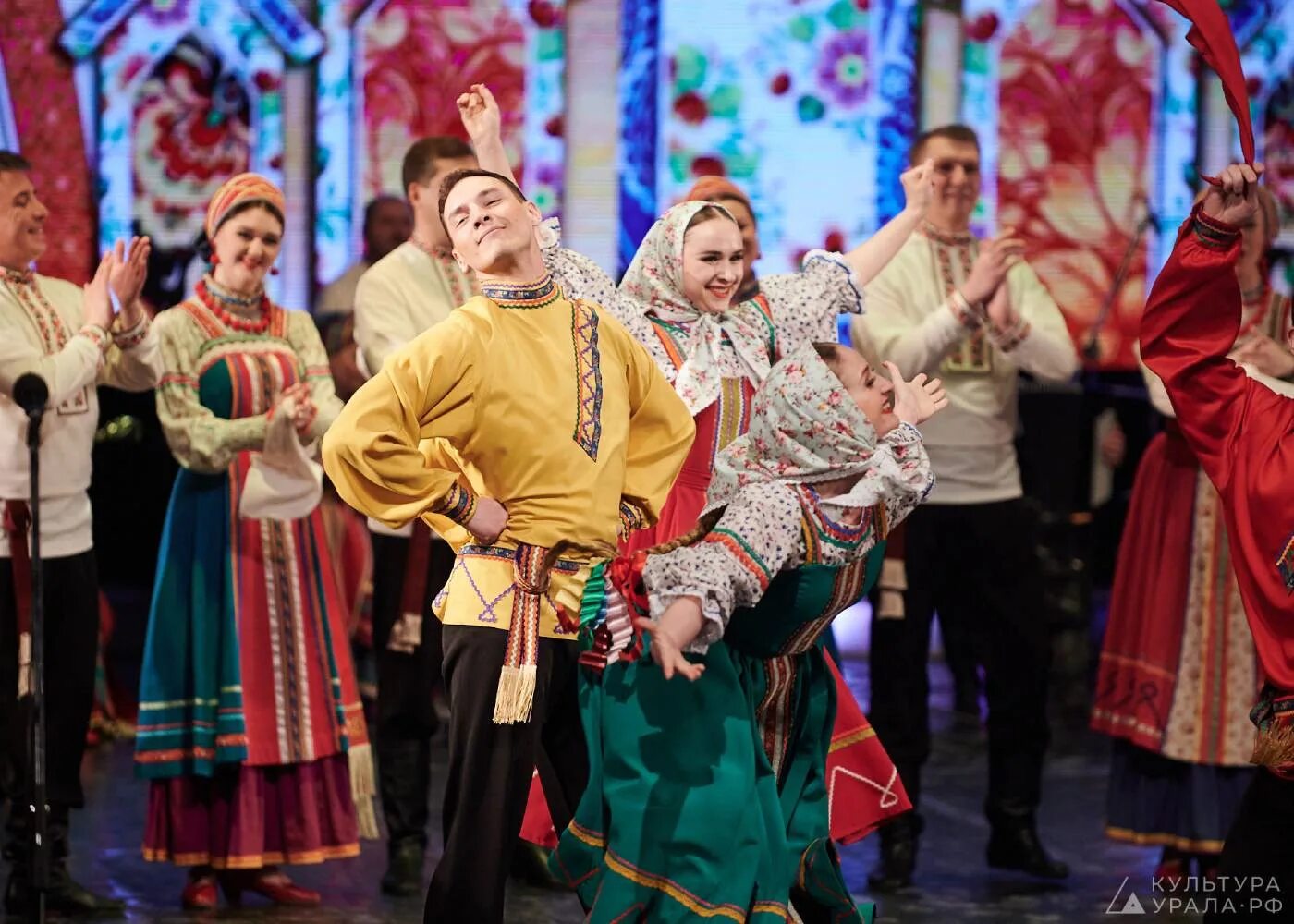 Культура урала фото The Ministry of Culture distributed 50 million rubles to Sverdlovsk theaters and