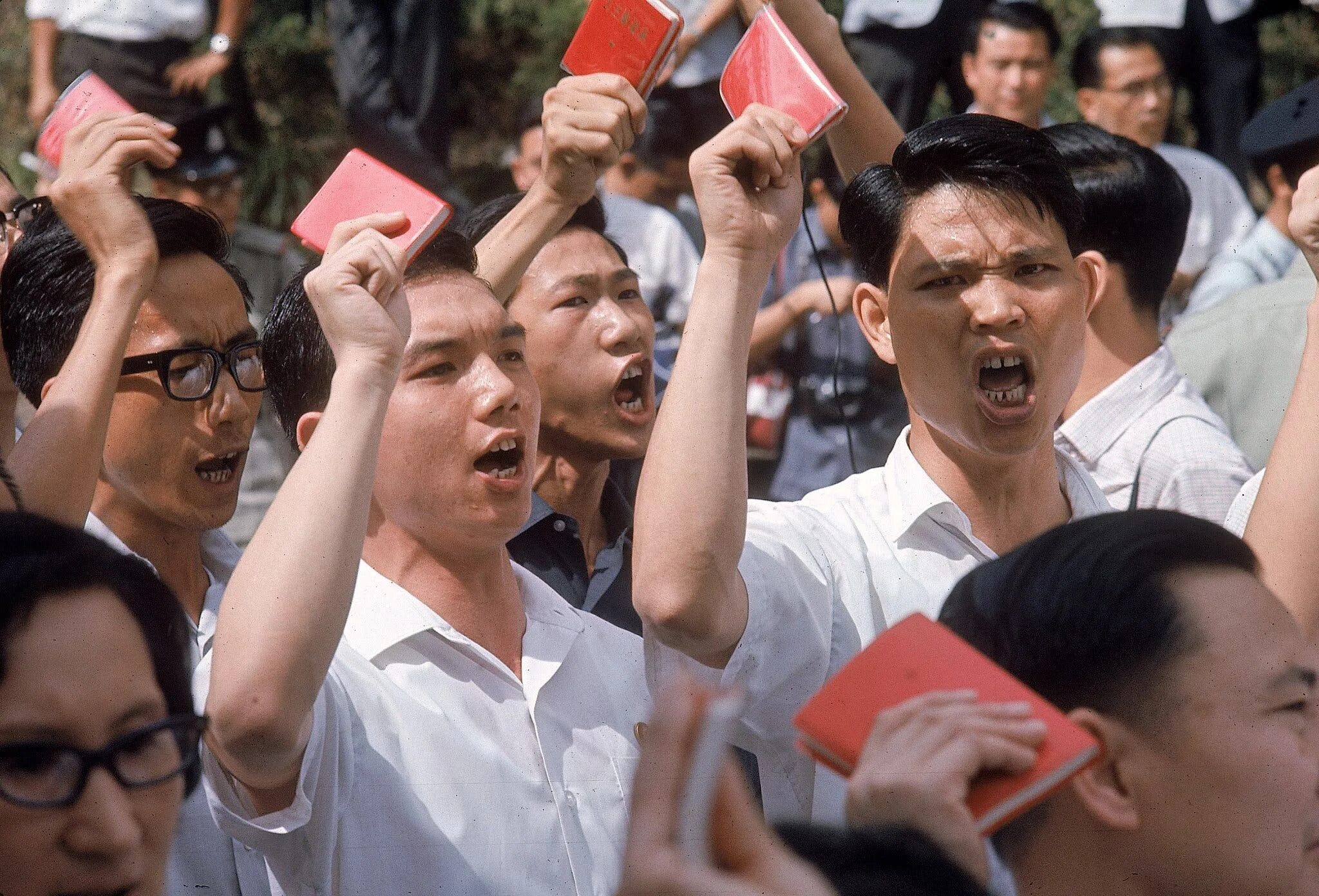 Культурная революция в китае фото Opinion Is a Sub-Cultural Revolution Threatening Hong Kong? - The New York Times