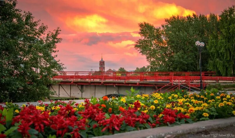 Кунгур фото города достопримечательности Вечер в Кунгуре Подробнее https://vk.cc/9Ahpre #кунгур 2019 Кунгур KU59.ru ВКонт