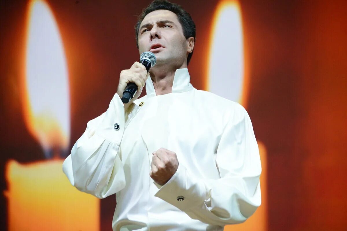 Кунгуров оперный певец фото Мы часто становимся счастливыми только завтра": в Москве скончался оперный певец