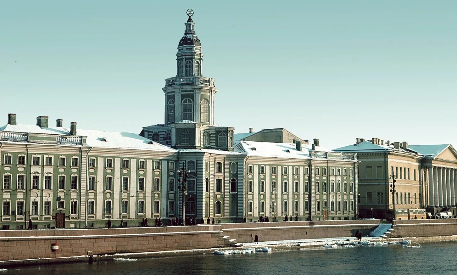 Кунсткамера фото здания МУЗЕИ * Большая российская энциклопедия - электронная версия