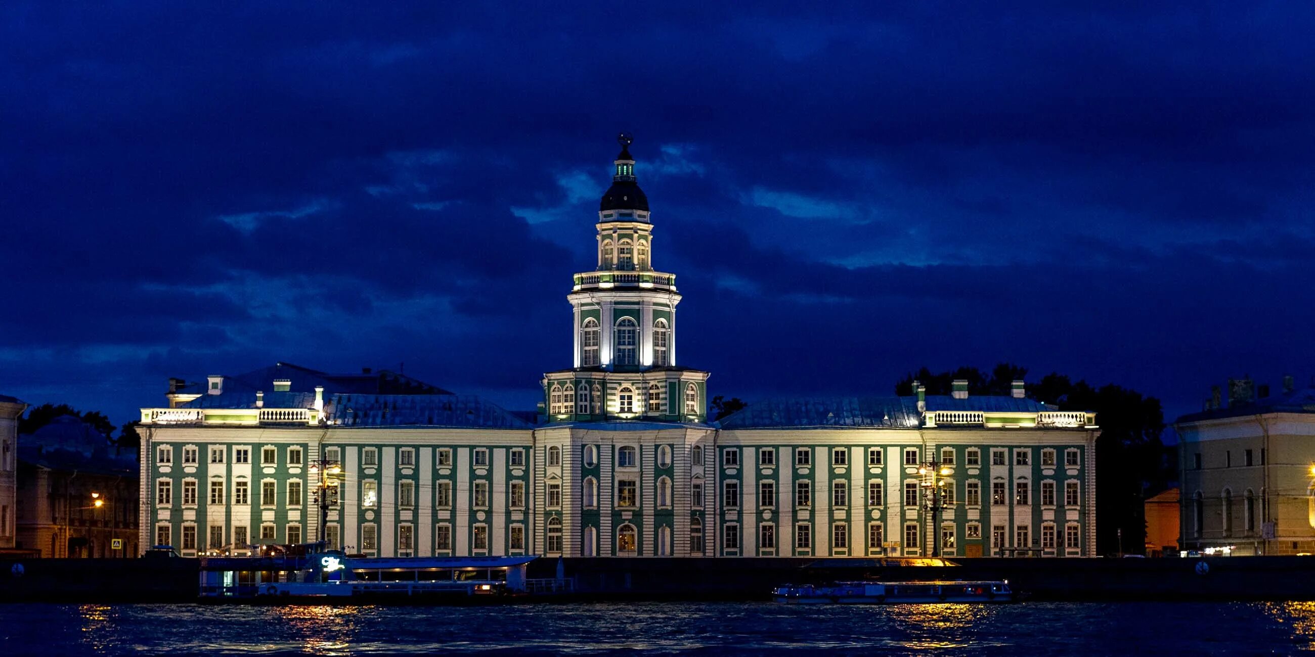 Кунсткамера санкт петербург фото здания Кунсткамера в Санкт-Петербурге: фото, цены, интересные факты, отзывы, как добрат