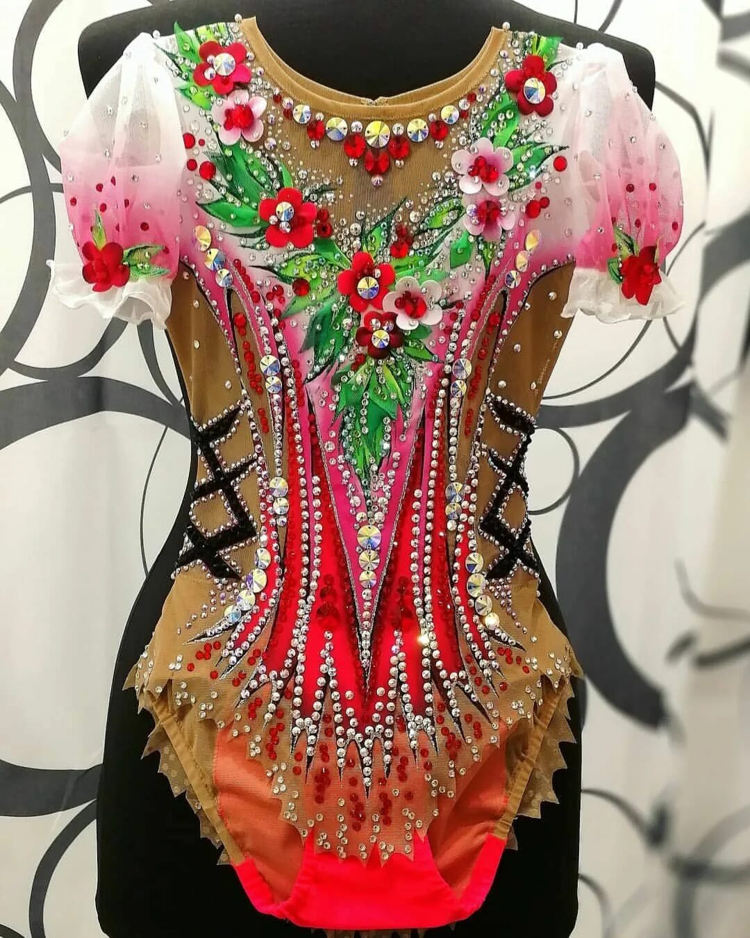 Купальник для художественной гимнастики русский народный фото Пин на доске rhythmic leotard ideas