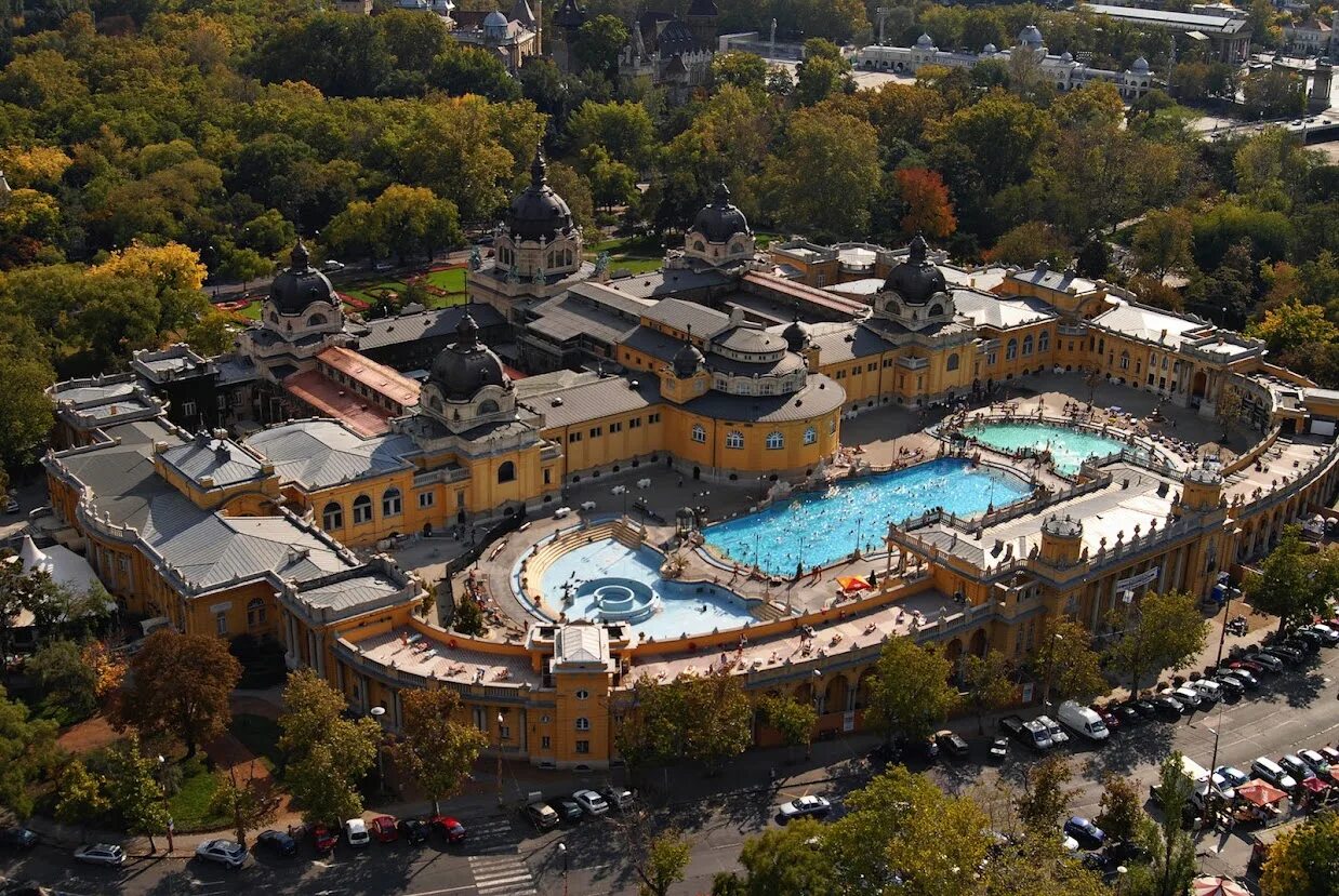Купальня сеченьи будапешт городской парк фото Weekend at Danubius Health Spa Resort Margitsziget in Budapest, Hungary Weekend 