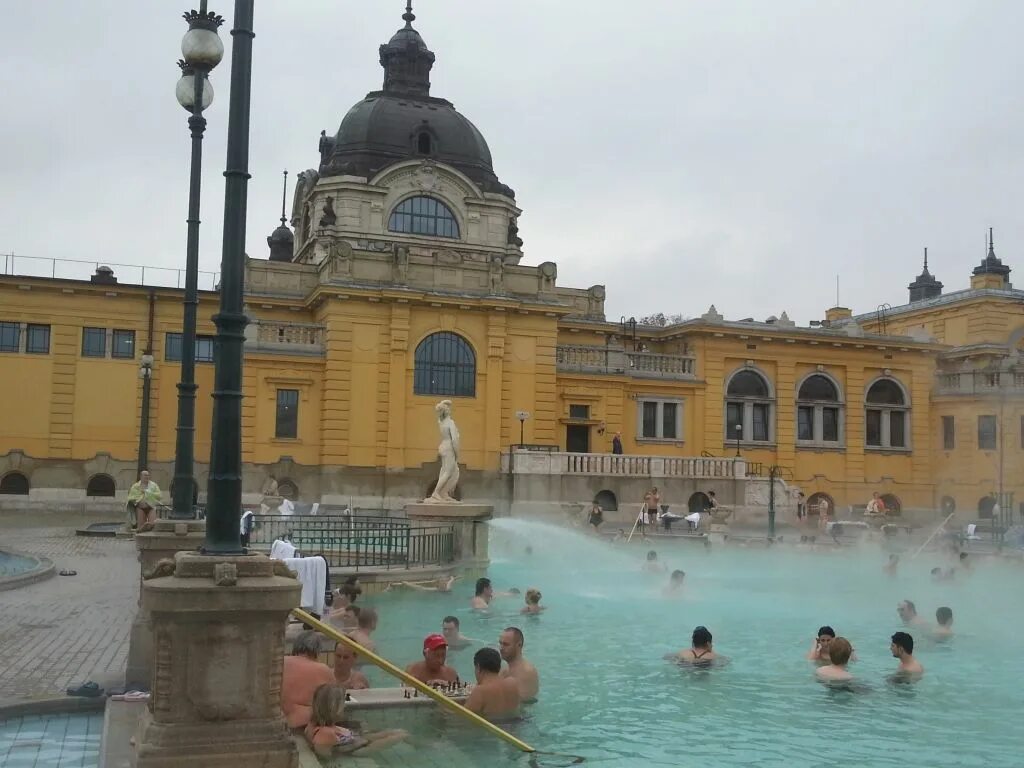 Купальня сеченьи будапешт городской парк фото Купальня Сечени и теплоходная прогулка с венгерским гуляшом, Будапешт - 2 отзыва