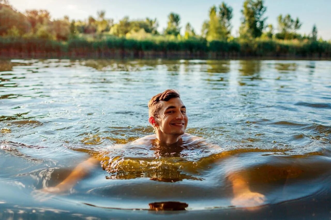 Купание в воде фото Лето - прекрасное время для плавания - МБУ ДО КСШОР