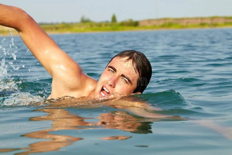 Купание в воде фото Guy swimming stock image. Image of male, caucasian, people - 23039829