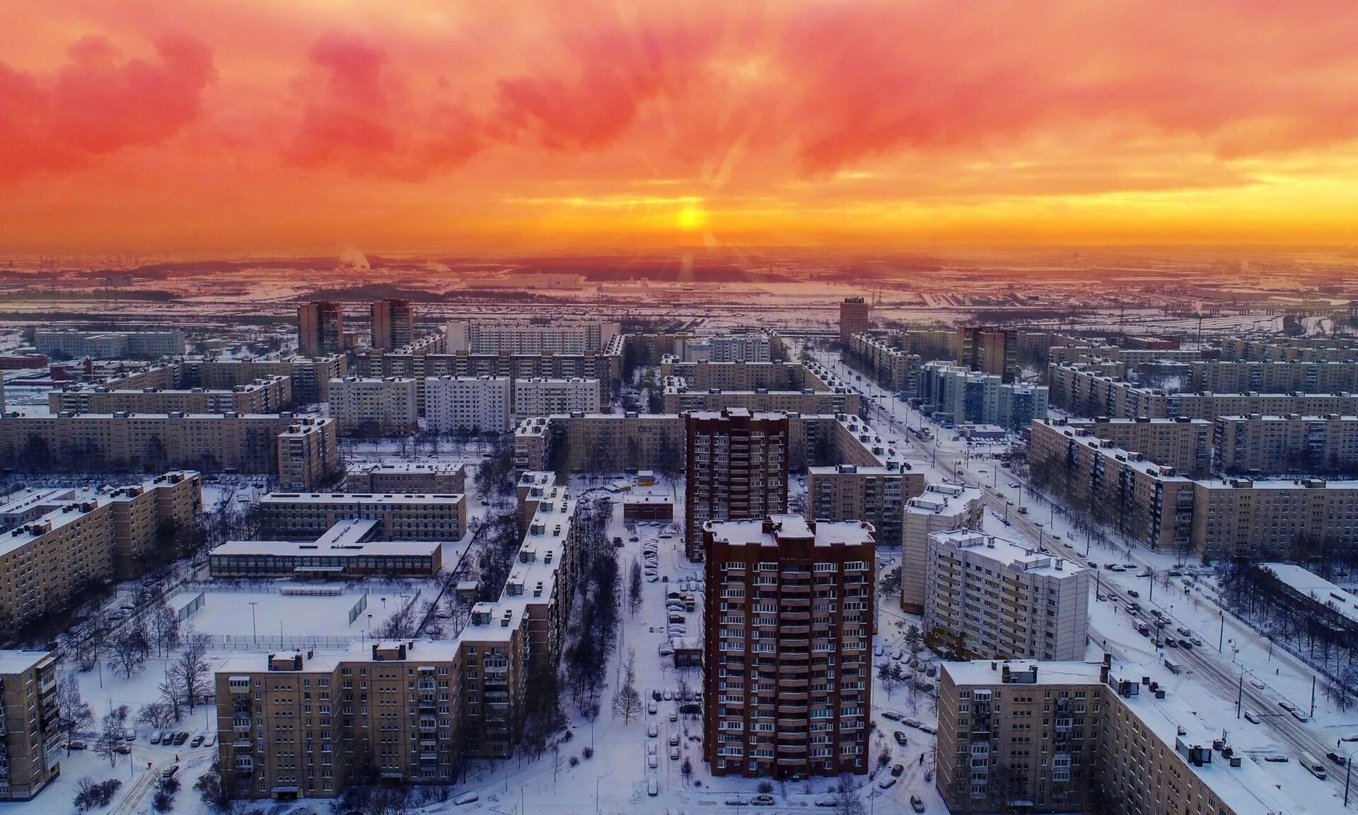 Купчино спб фото "Люди в большом городе. Контрасты". - DRIVE2