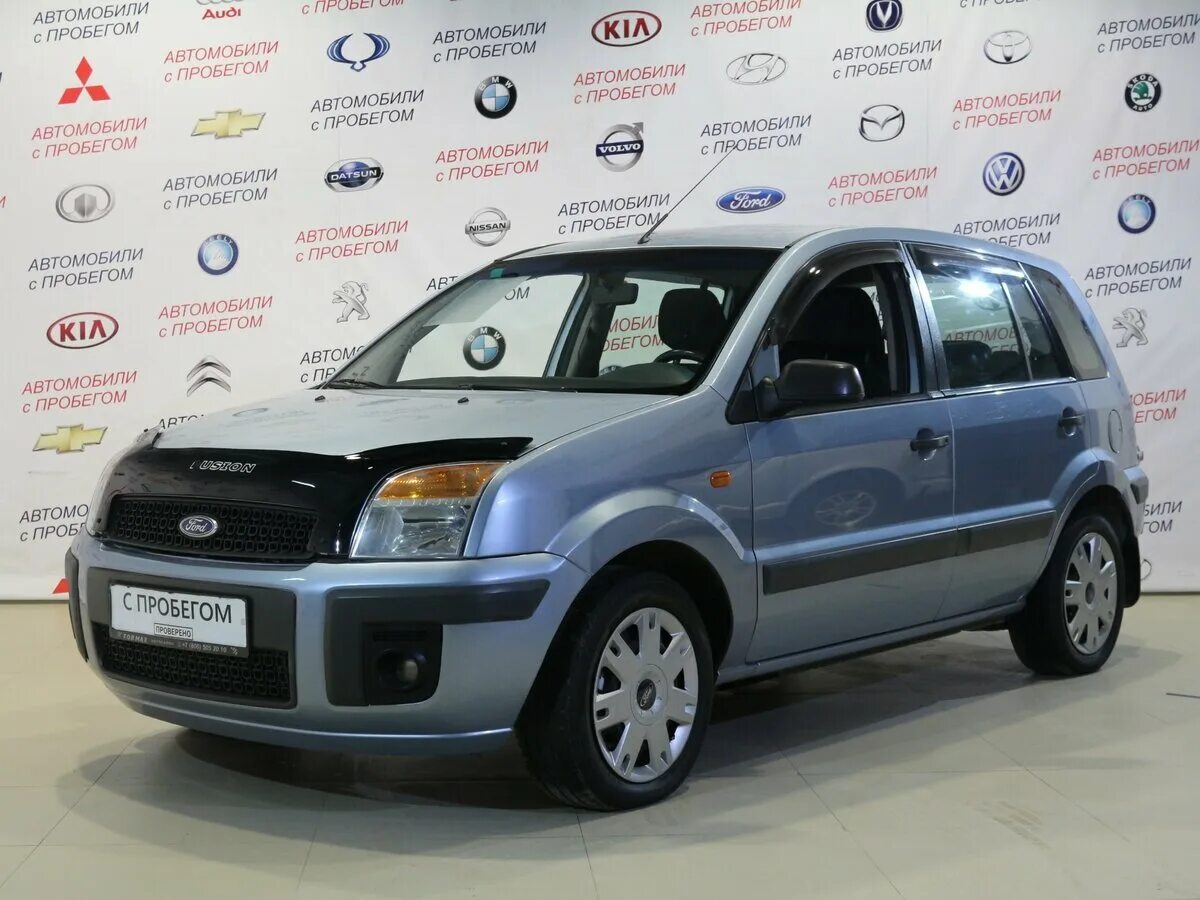 Купить авто бу недорого фото Купить б/у Ford Fusion I Рестайлинг 1.6 AT (101 л.с.) бензин автомат в Москве: с