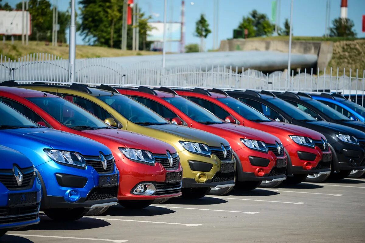 Купить авто в беларуси фото Фотофакт: в Гродно открылся автоцентр Renault