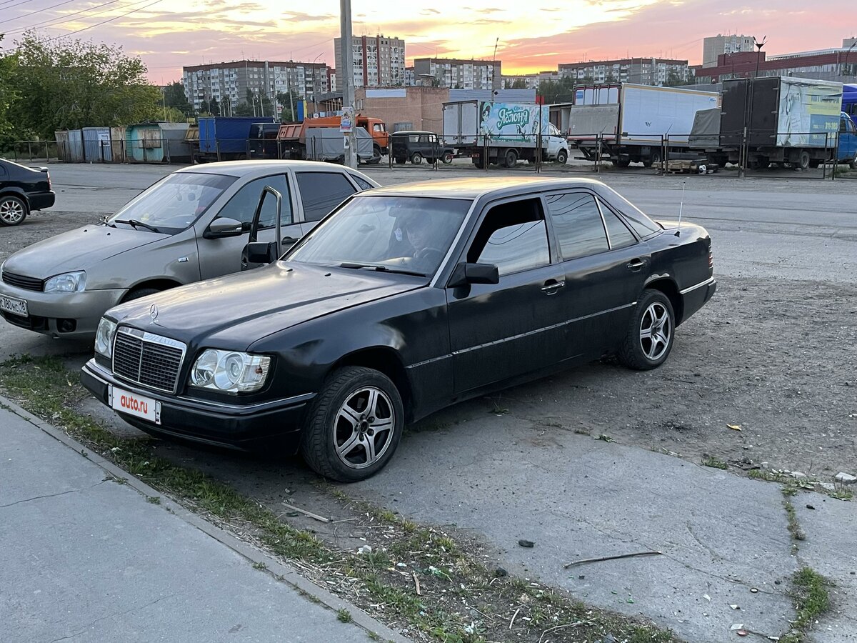 Купить бу мерседес в ижевске фото цена Купить б/у Mercedes-Benz E-Класс I (W124) 200 2.0 AT (136 л.с.) бензин автомат в