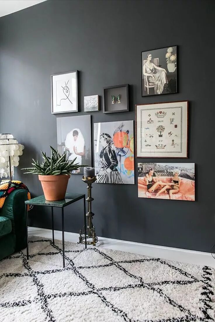 Купить декор на стену для интерьера черный Black Gallery Wall Ideas (Katrina Chambers) Black walls, Top living room ideas, 