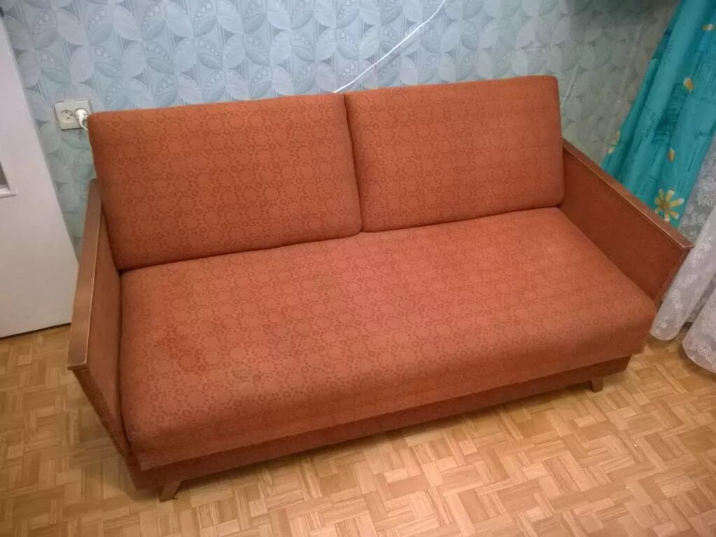 Купить диван бу недорого фото Диван - Отдам даром в СПб