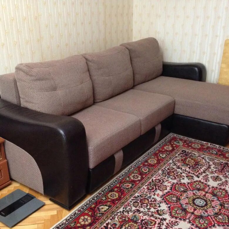Купить диван на авито фото Продам угловой диван бу в отличном состоянии - купить в Москве, цена 20 000 руб.