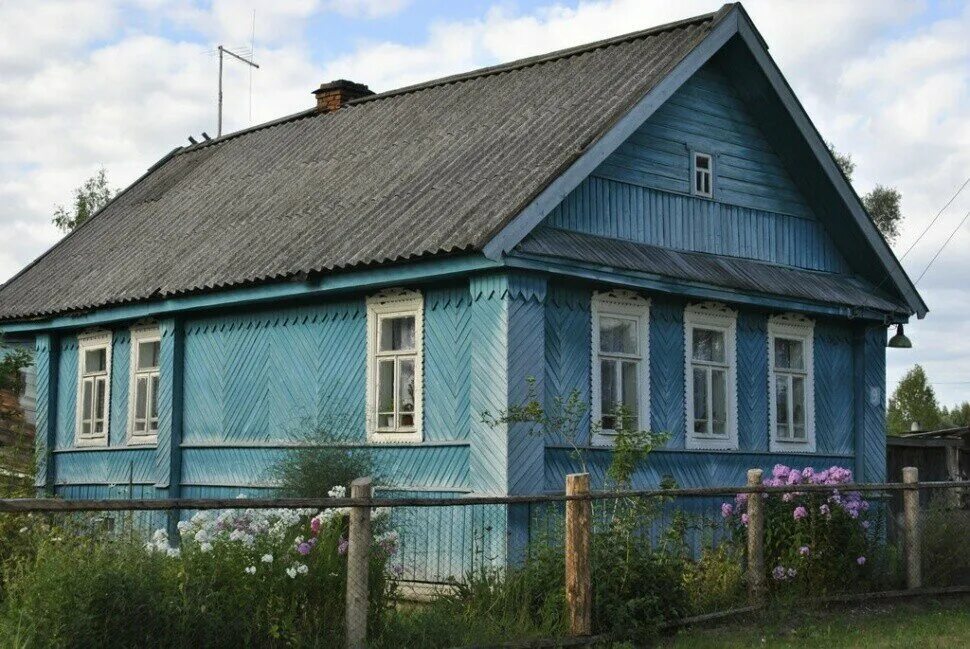 Купить дом в деревне цена фото Жукова людмила риэлтор в Москве: 23 риэлтора со средним рейтингом 4.8 с отзывами