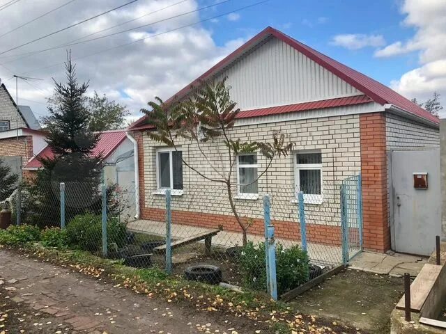 Купить дом в энгельсе фото Дом 27,8 м² на участке 2,2 сот. на продажу в Энгельсе Купить дом в Энгельсе Авит