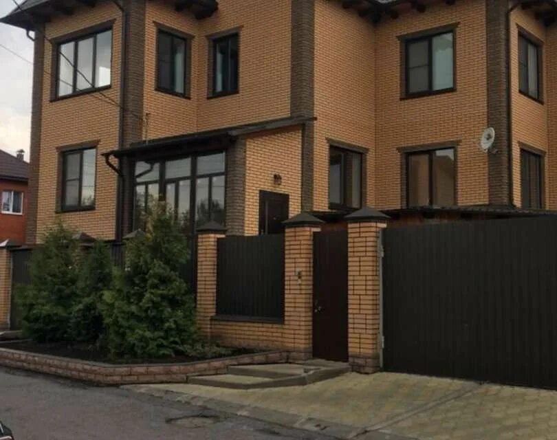Купить дом в курске цена фото Купить дачу у реки в Верхнеказацком переулке (Курск) - предложения о продаже дач