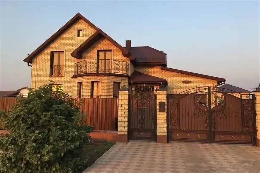 Купить дом в оренбурге фото Дом "Теремок", 200 м², от 1 до 8 гостей, 3 спальни - Оренбург, Онежская улица, 3