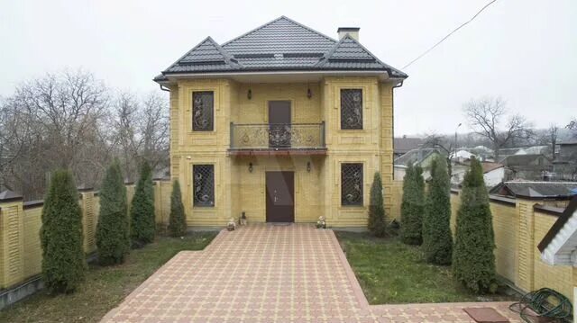 Купить дома в пятигорске фото Дом 360 м² на участке 4 сот. на продажу в Пятигорске Купить дом в Пятигорске Ави