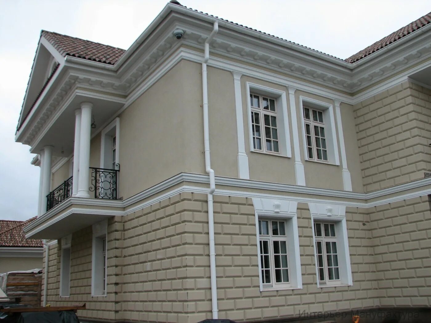 Купить элементы декора для фасада дома Фасадный декор от производителя